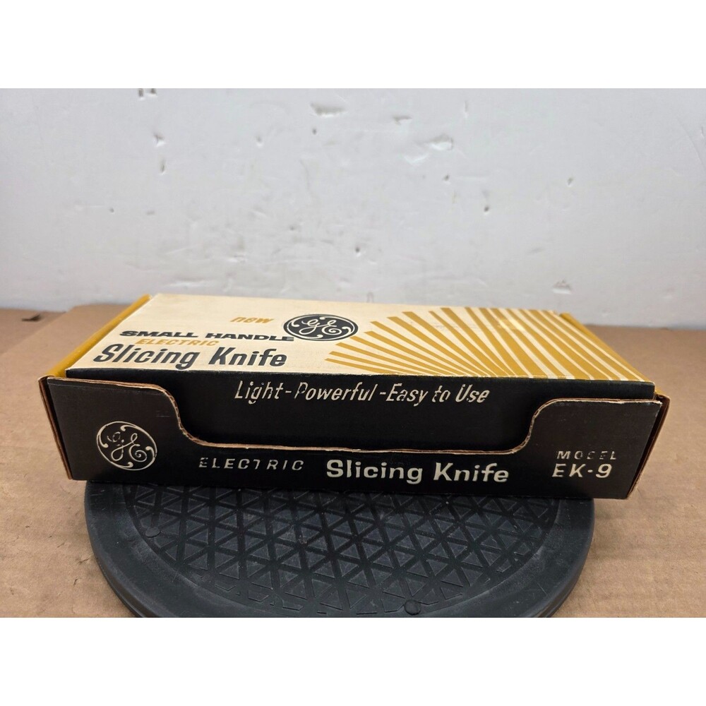 NIB- VTG 70s General Electric GE Electric Slicing Knife EK9